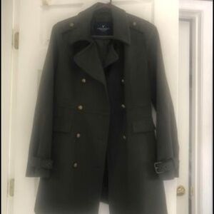 stunning military style American Eagle Outfitters army green lined coat, size la
